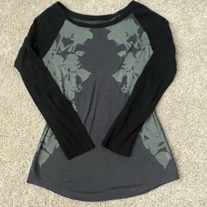 Women’s Long-sleeve American Eagle Outfitters Shirt